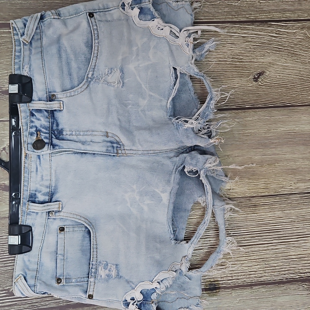 Free People Denim Jean Shorts SZ 28 Distressed